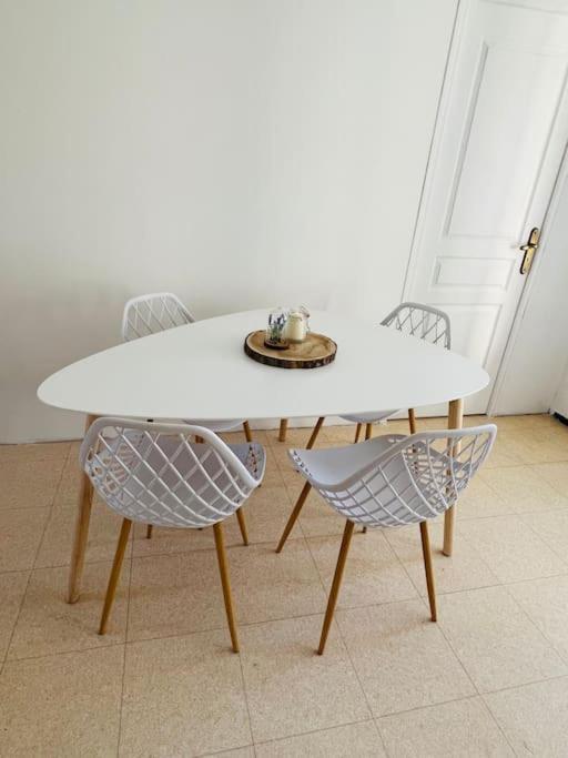אביניון Logement A 10 Minutes A Pied De La Gare Centre מראה חיצוני תמונה